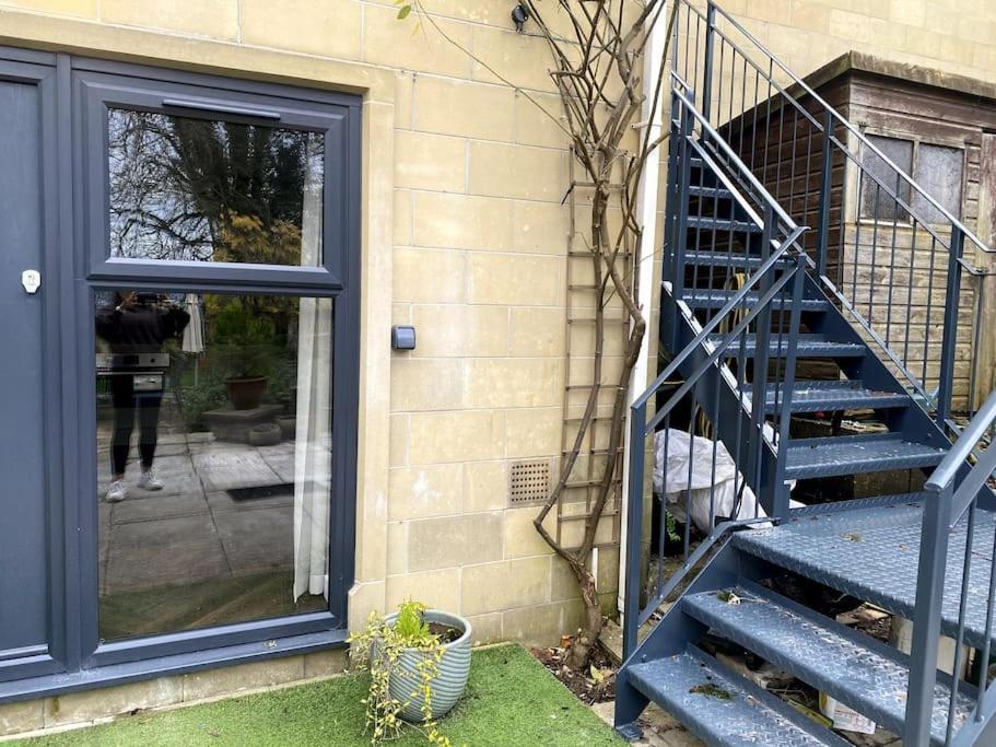 The Retreat, Luxury Studio Apartment In Bath With Parking Exterior foto